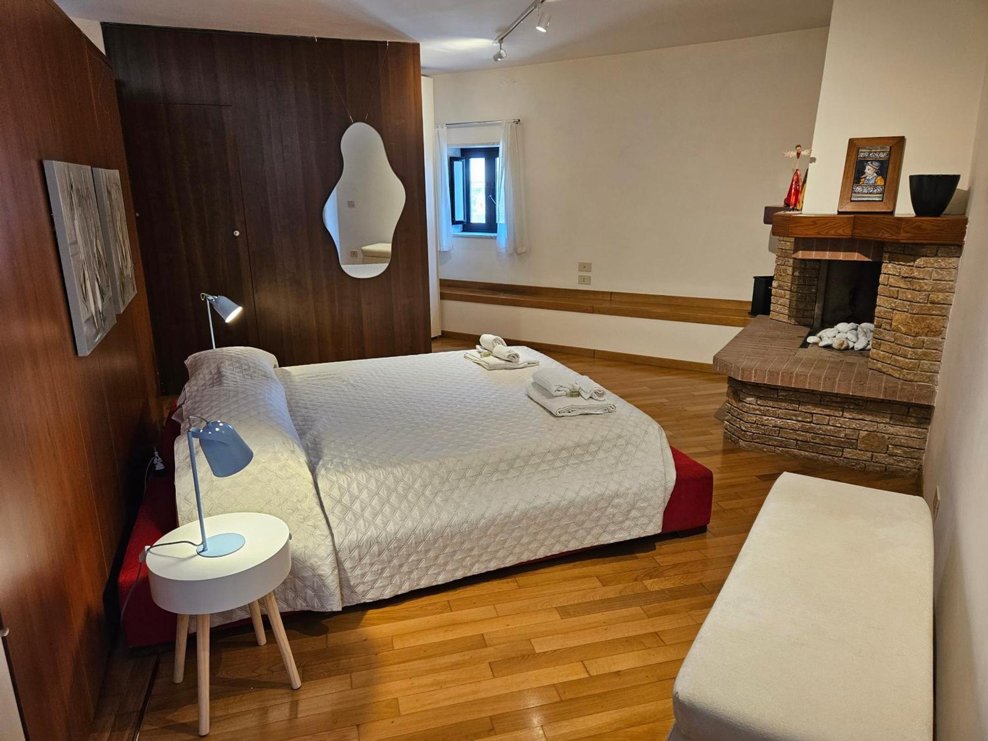Ciaobari Apartment - Elegant 4 Bedrooms In The Heart Of Old Town المظهر الخارجي الصورة